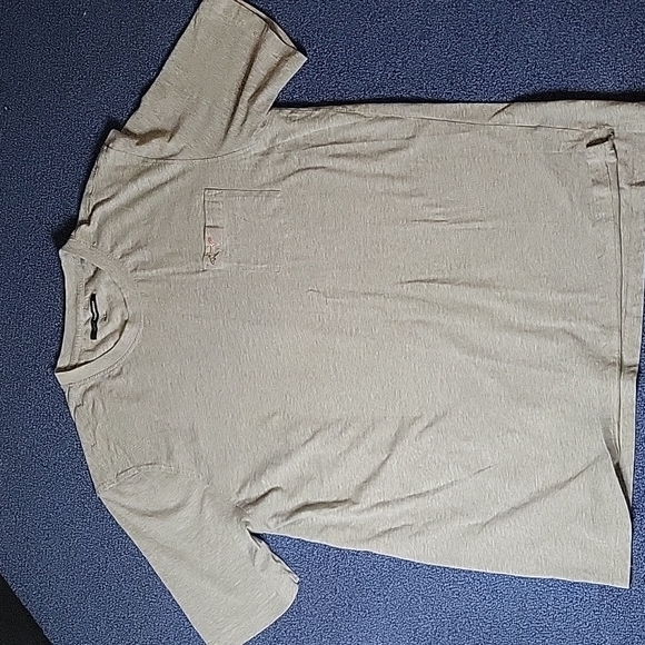 Greg Norman - Picture 1 of 4